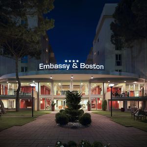 Hotel Embassy & Boston